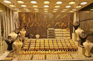 چگونه یک طلافروشی موفق راه‌اندازی کنیم؟
